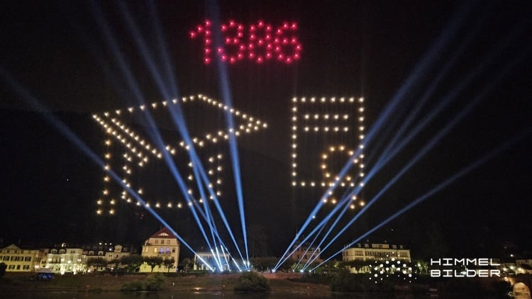 Drohnen Symbole Abschlussfeier